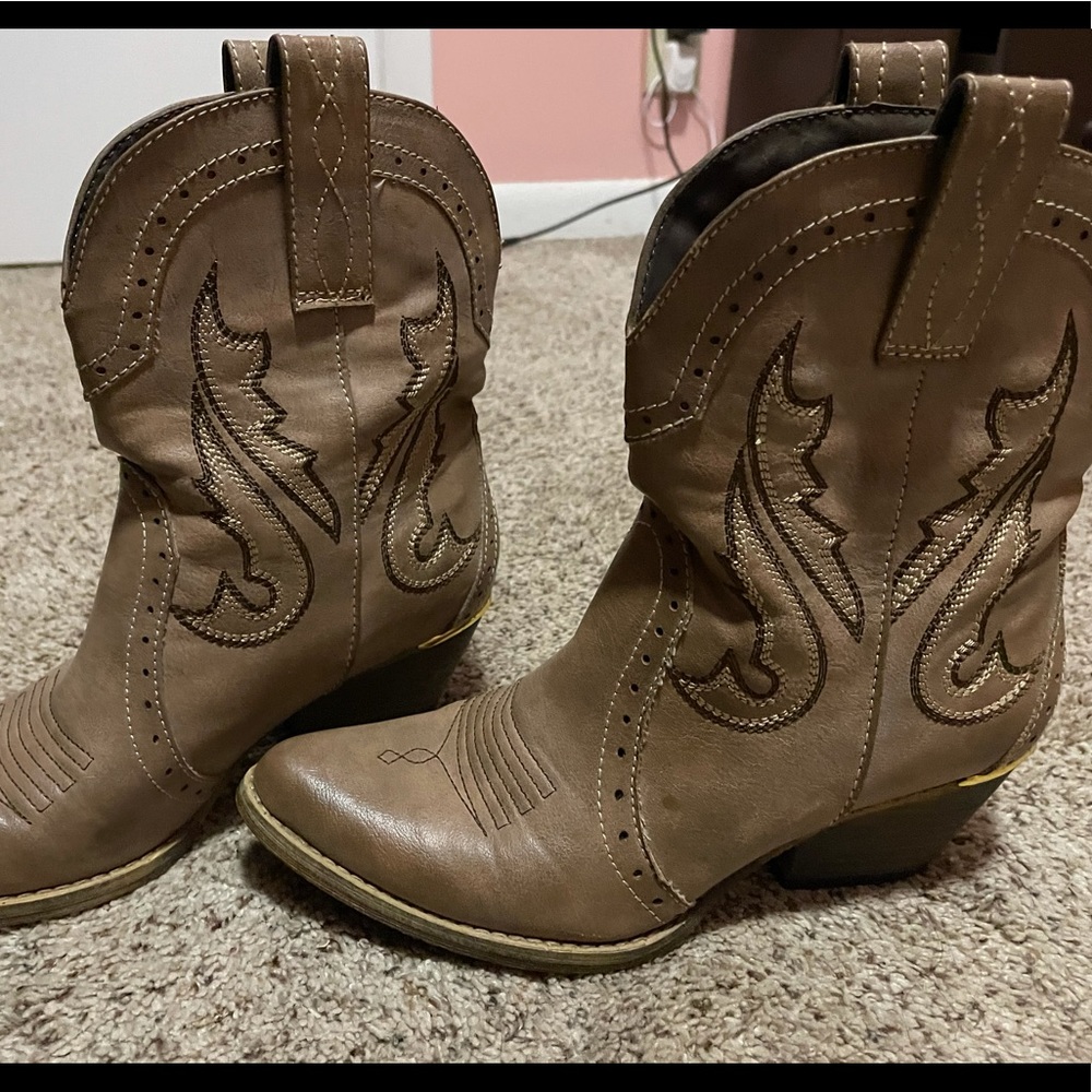 Short Cowboy Boots